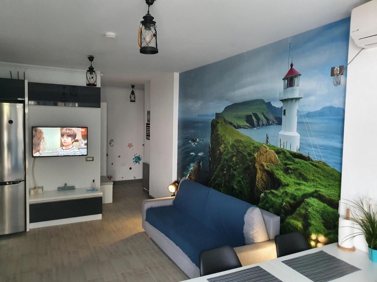 Relax Inn Apartment Năvodari Eksteriør billede