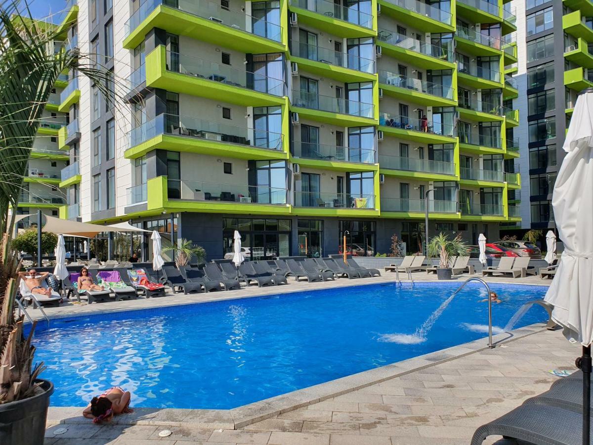 Relax Inn Apartment Năvodari Eksteriør billede